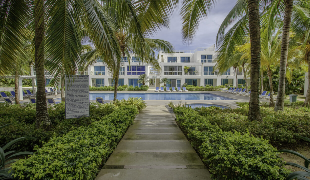 Terrazas de Farallon Playa Blanca Panama condo for sale (23)