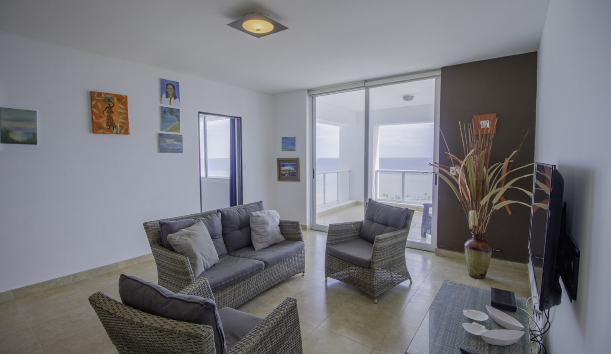 Terrazas de Farallon Playa Blanca Panama condo for sale (14)
