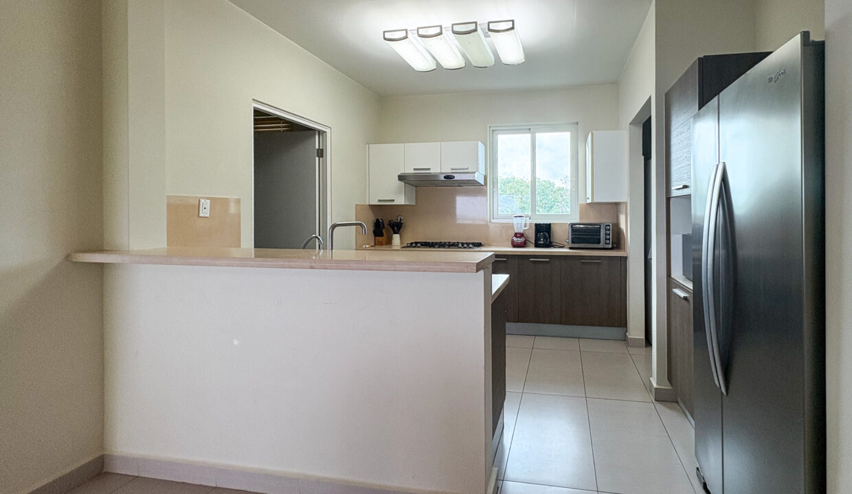 Quarry Heights Bijao Panama condo for sale