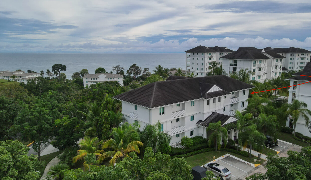 Quarry Heights Bijao Panama condo for sale