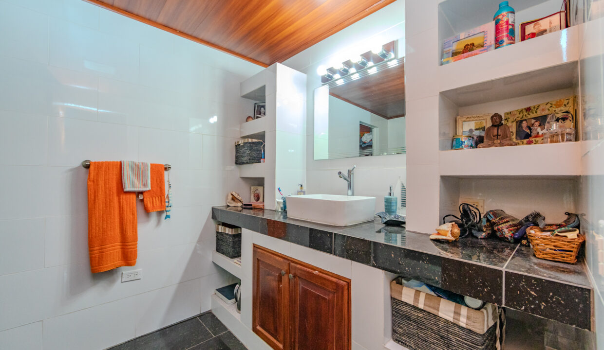 Turnkey Bed & Breakfast for Sale in Coronado