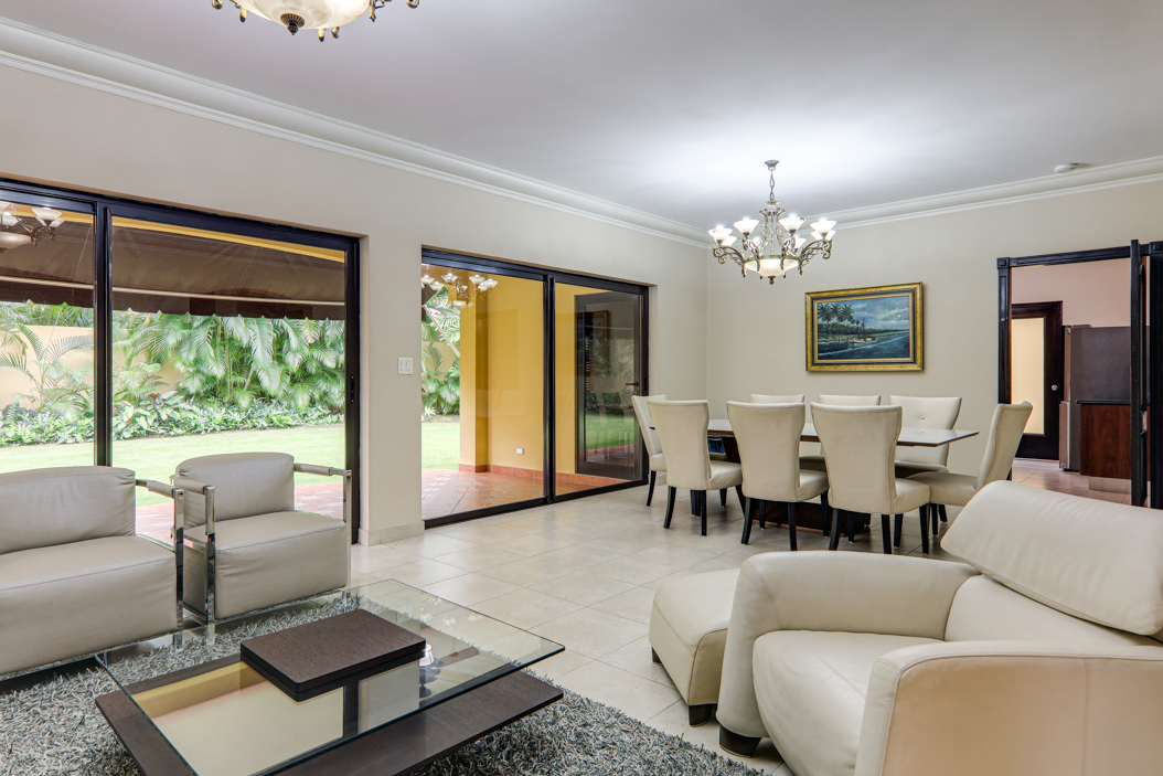 Costa del Este exterior