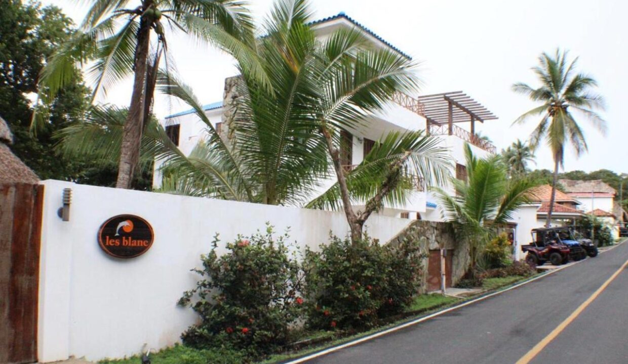 Les Blanc Towers Isla Contadora Panama hotel for sale (102)