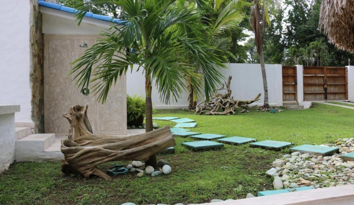 Les Blanc Towers Isla Contadora Panama hotel for sale (91)