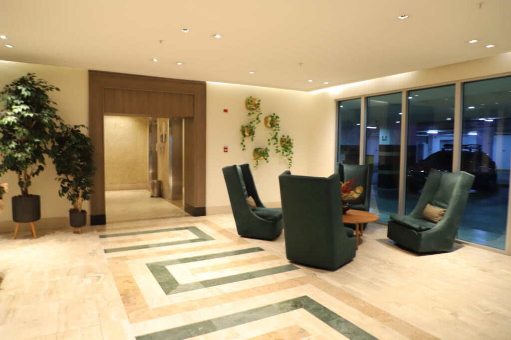 Image of the lobby in this 3-Bedroom Residence for Sale Near Parque Omar