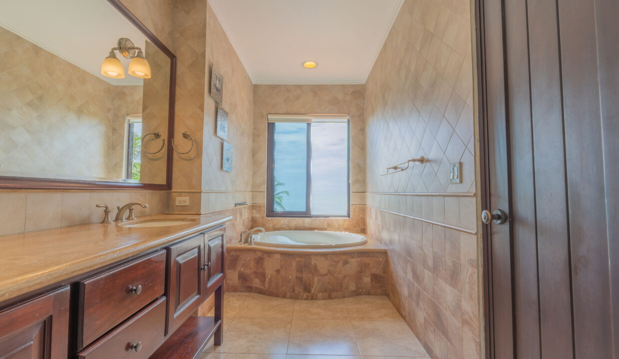 Riviera Del Mar Este Buenaventura Panama home for sale (18)