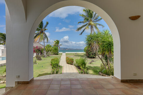 Image of the views of the ocean from this Oceanfront Mansion For Sale In Punta Chame Panama