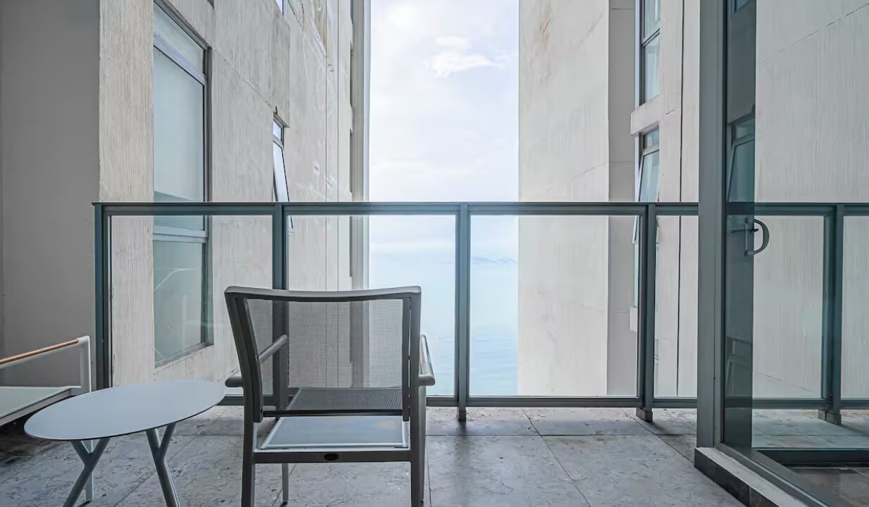 Yoo Avenida Balboa Panama condo for rent (2)