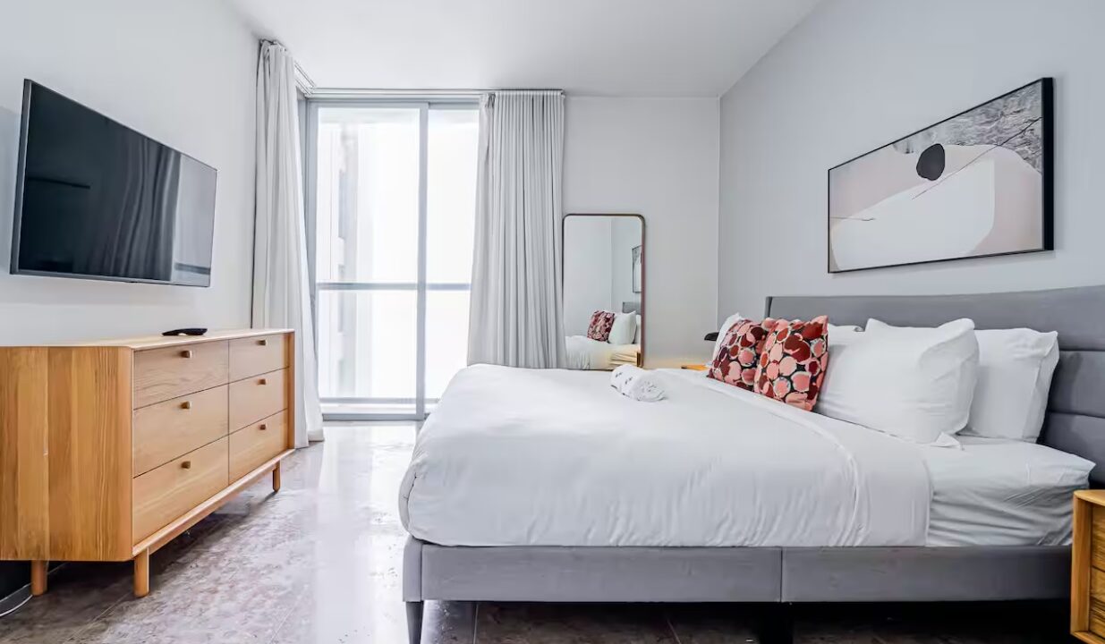 Yoo Avenida Balboa Panama condo for rent (5)