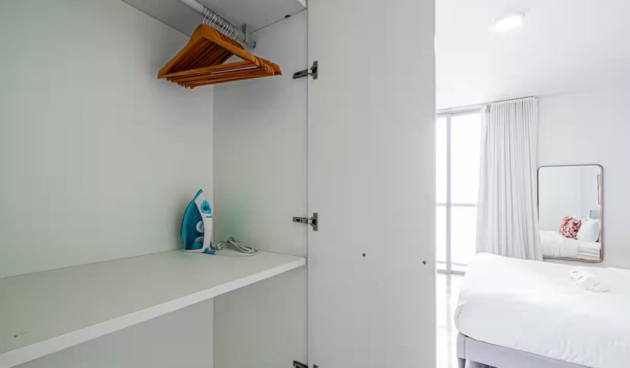 Yoo Avenida Balboa Panama condo for rent (6)