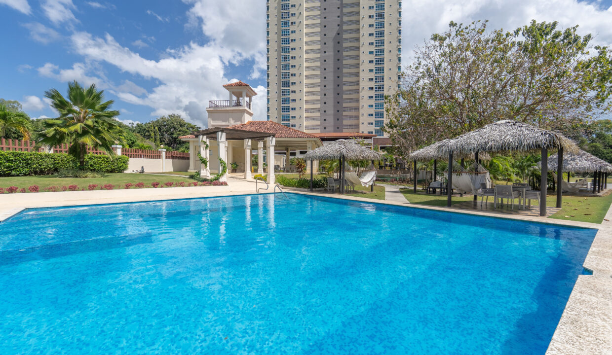 Coronado Coronado Golf Panama condo for sale