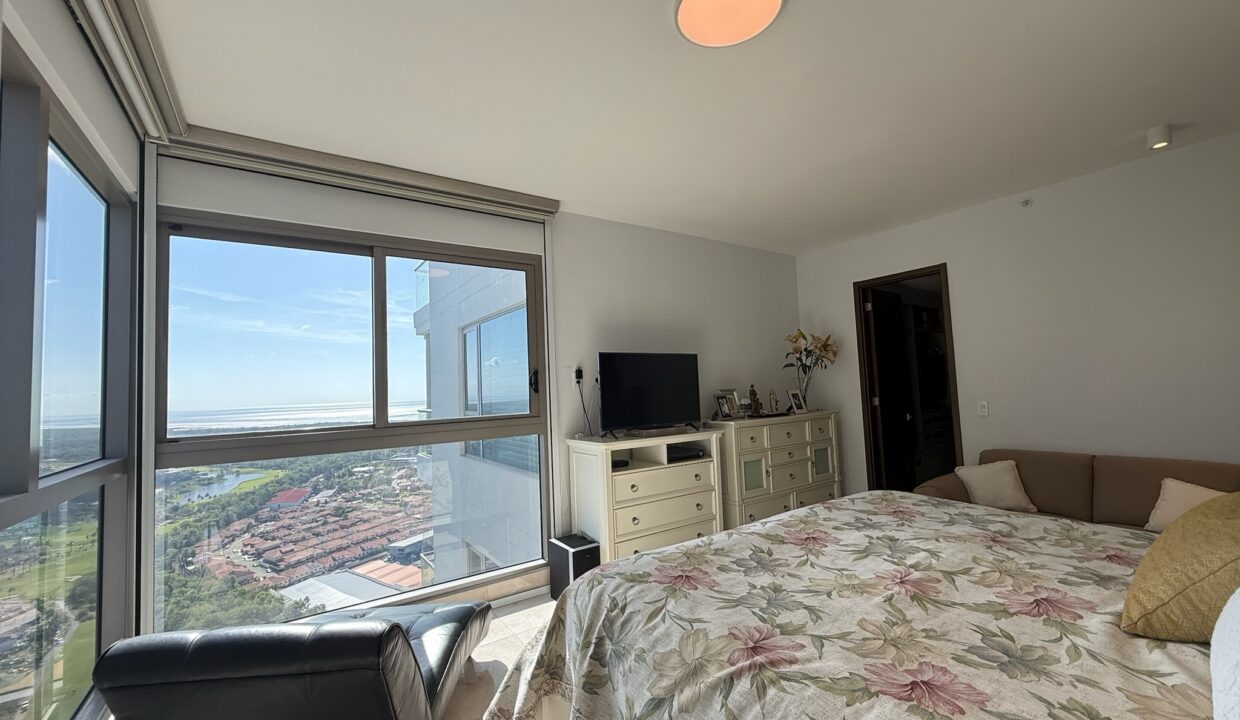 Green Garden Santa Maria Panama condo for rent (3)