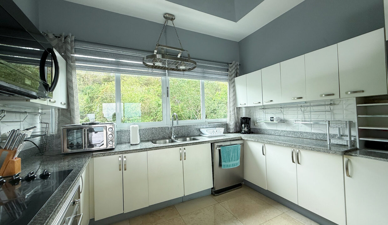 Causeway Tower 6000 Amador Panama condo for sale 6