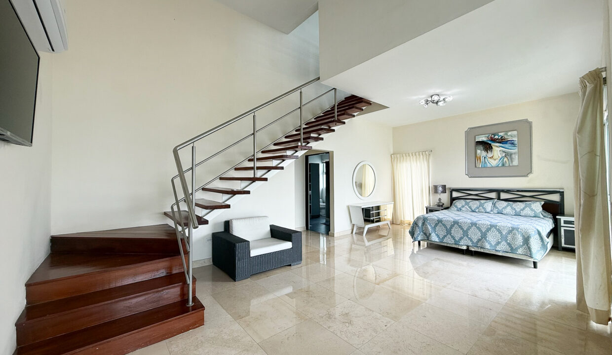 Causeway Tower 6000 Amador Panama condo for sale