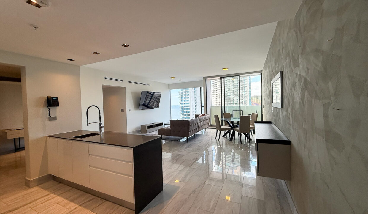 nuovo bella vista 2 bedroom furnished condo for sale(14)