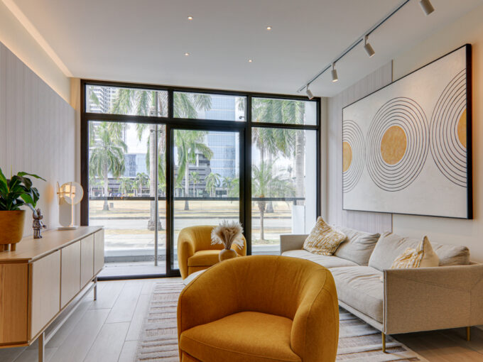 Living room in this Nogal Condo for sale