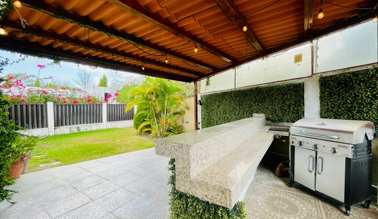 Paradise Point Coronado Panama home for sale(9)