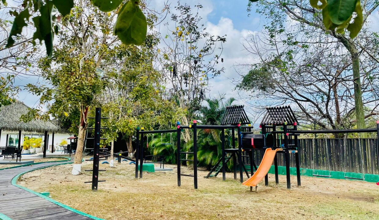 Paradise Point Coronado Panama home for sale(16)