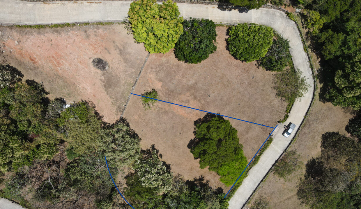 Lot for sale in a luxury mountain residential in Las Lajas