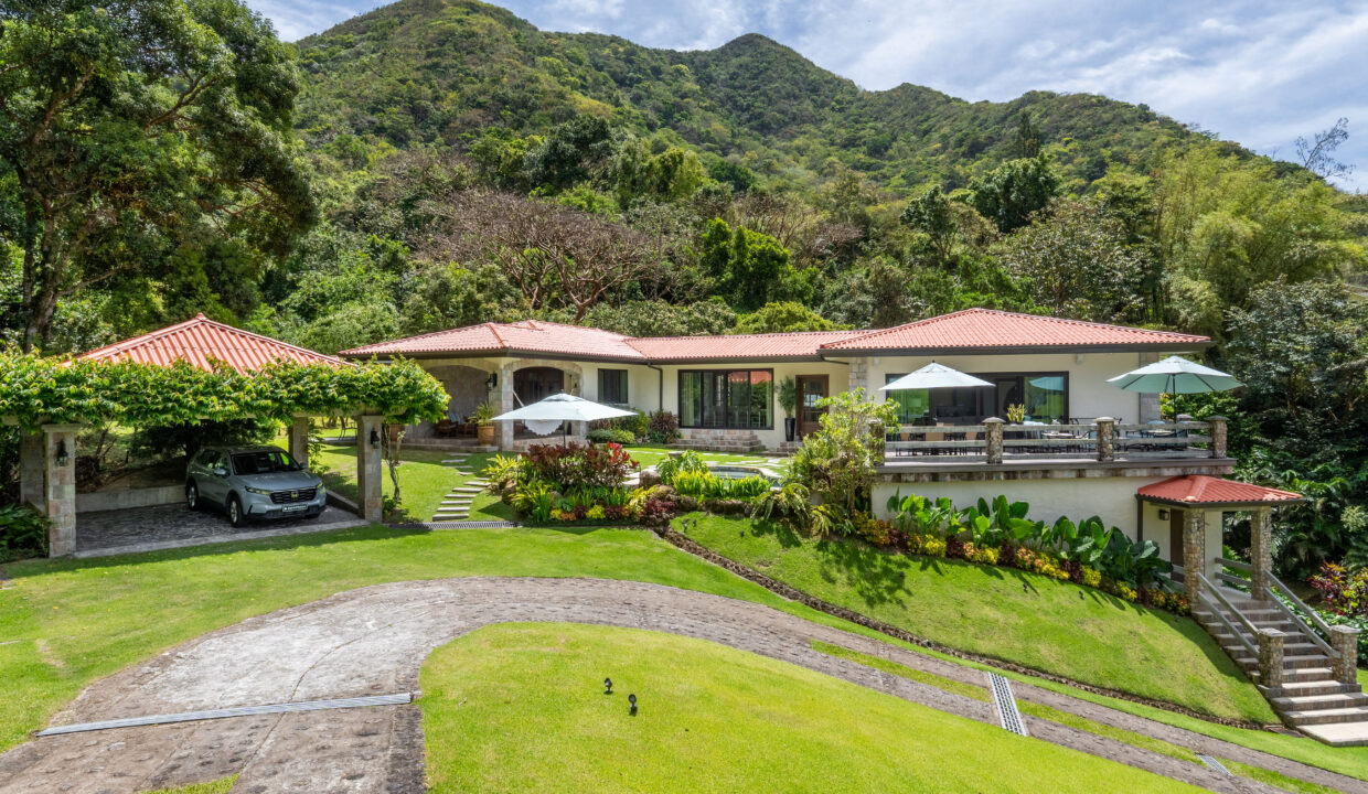 Luxury Hilltop Estate For Sale in El Valle De Anton(10)