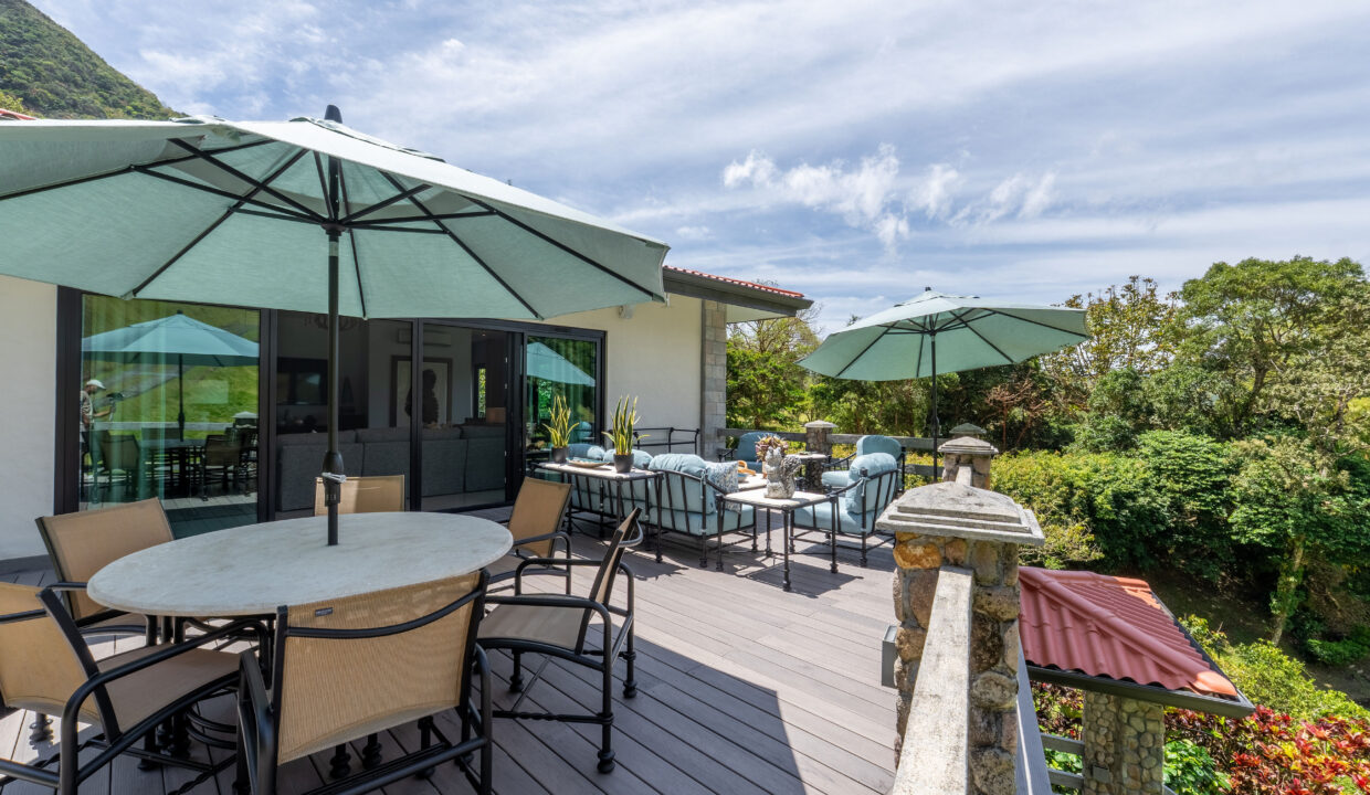 Luxury Hilltop Estate For Sale in El Valle De Anton(18)