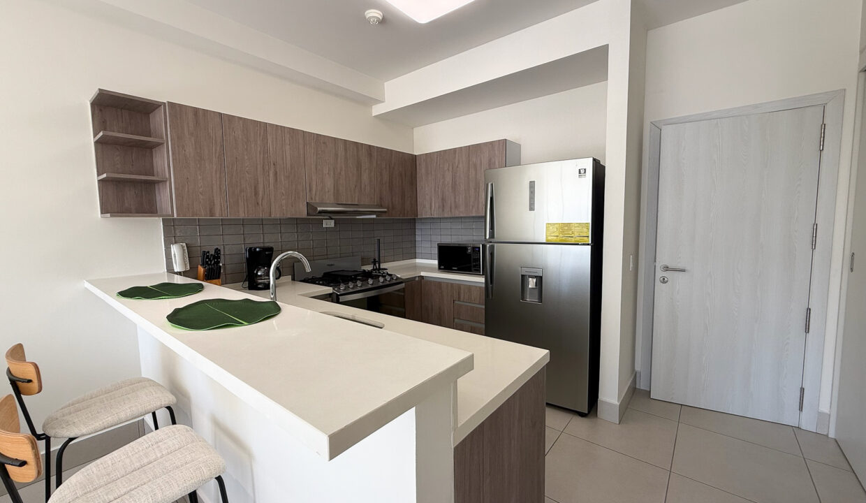 Easy Living Condo for Sale in Coco Place – Coco del Mar