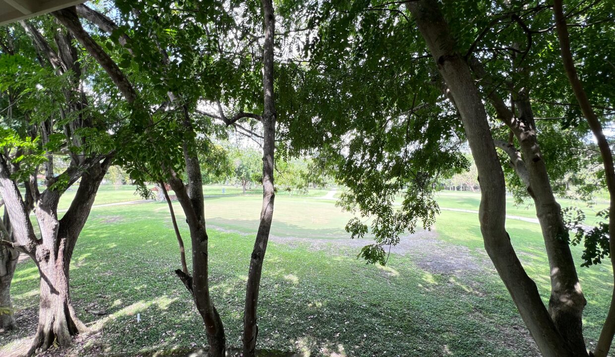 Coronado Golf Panama condo for sale