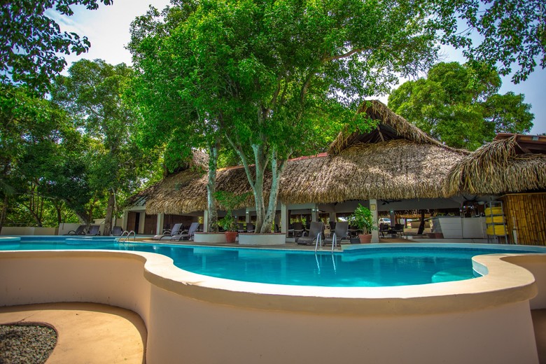 Coronado Golf Panama condo for sale