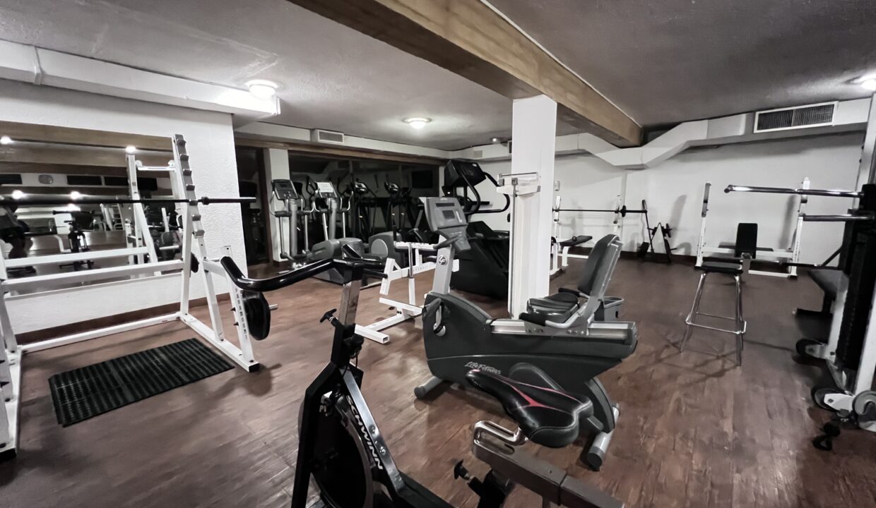 Coronado Golf Panama condo for sale