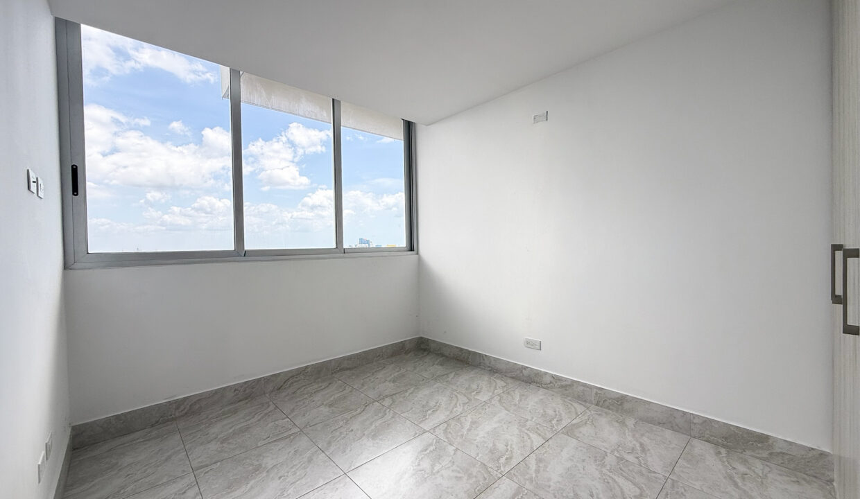 luxor-400-penthouse-condo-el-cangrejo-panama-high-floor-city-view-2