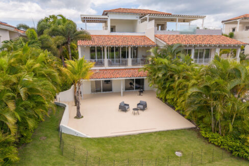 Image of the outside of this Three-story Buenaventura Townhouse for sale