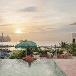 Stunning rooftop swimming pool in this condo for sale in Vanguardia